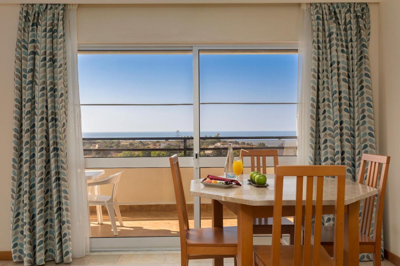 Interpass Vau Hotel Apartamentos ปอร์ติเมา ภายนอก รูปภาพ