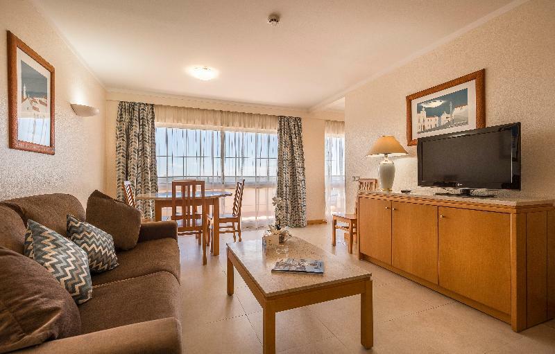 Interpass Vau Hotel Apartamentos ปอร์ติเมา ภายนอก รูปภาพ