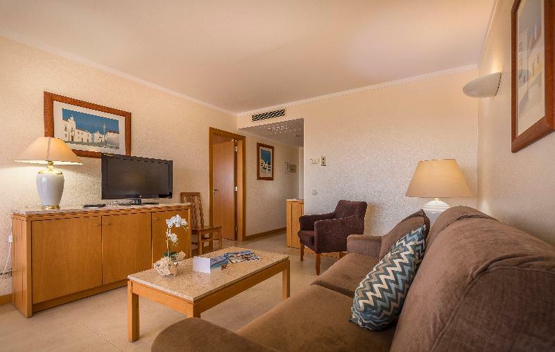 Interpass Vau Hotel Apartamentos ปอร์ติเมา ภายนอก รูปภาพ